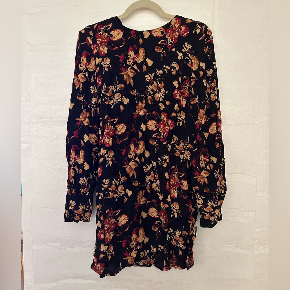 Leith Black Floral Long Sleeve Dress with Button Details and Cuffs Women’s Small